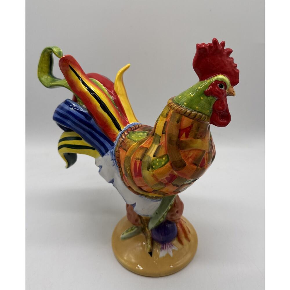 Poultry In Motion HTF Sharon Neuhaus Chicken Pot Pie Rooster Figurine Flawed